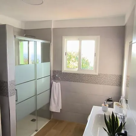 Casa Chemar Holiday home *